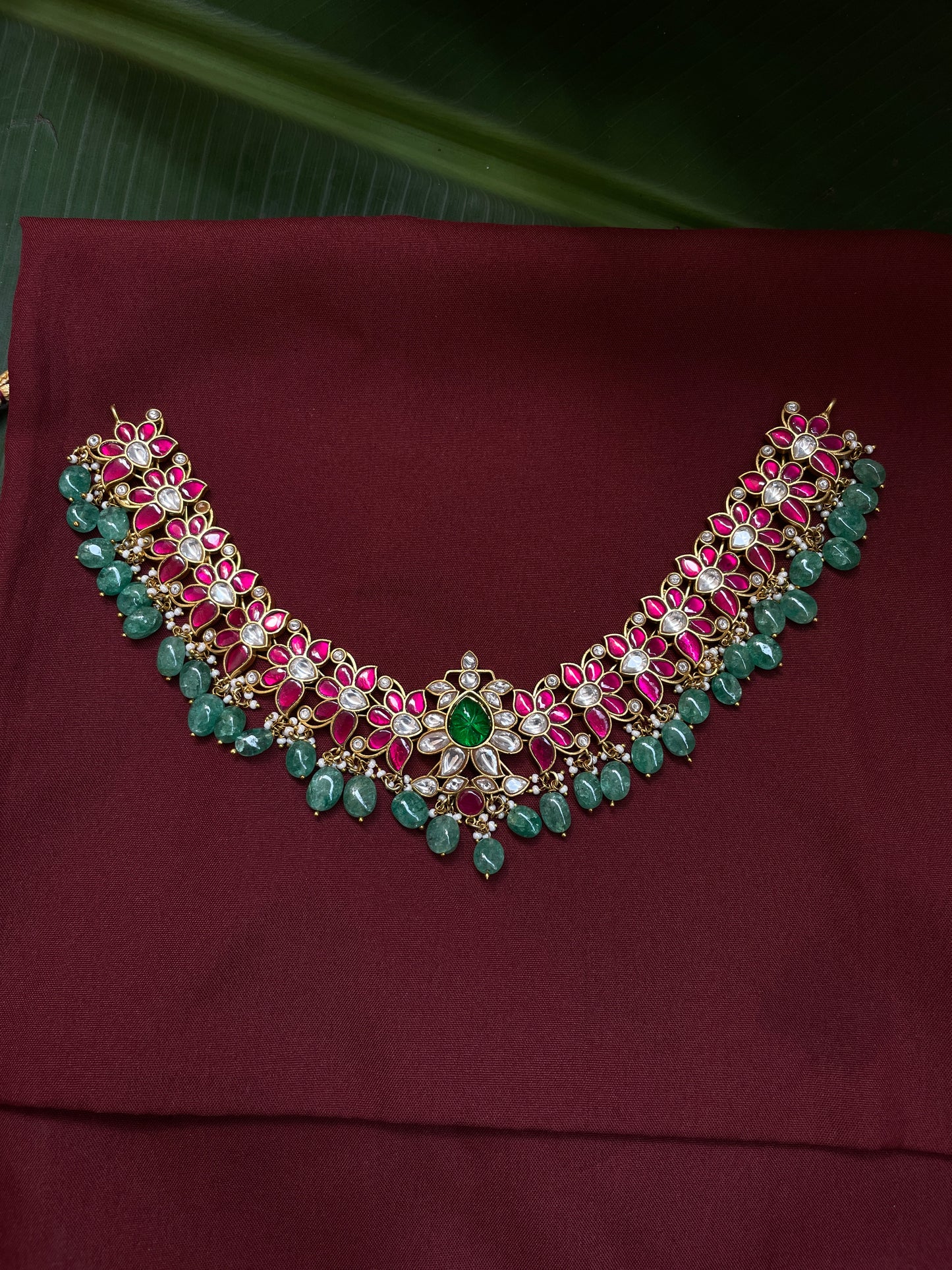 Maavi Choker Necklace