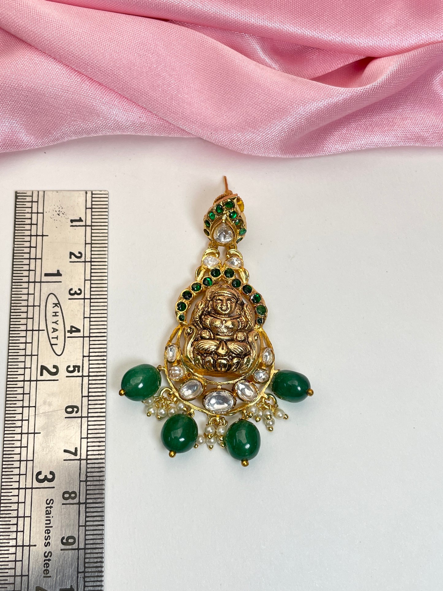 GIRISMA POLKI EARRING