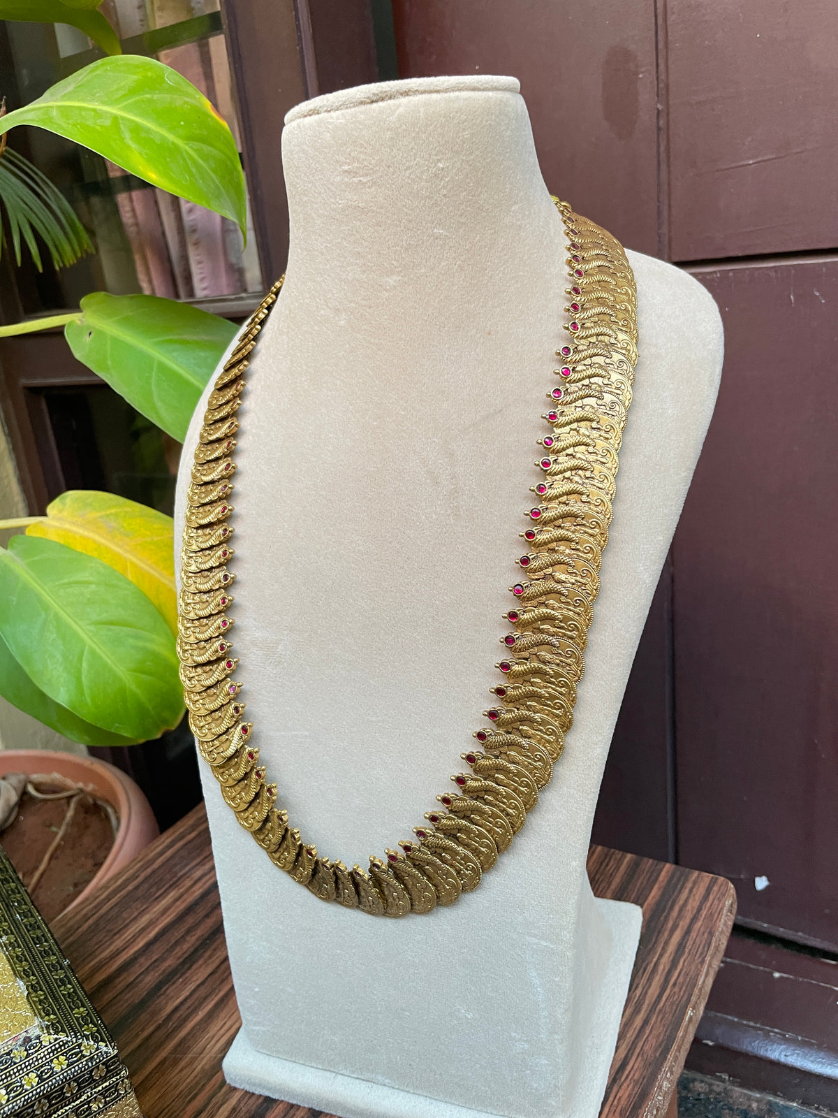 Rashmika Long  kasumala Necklace