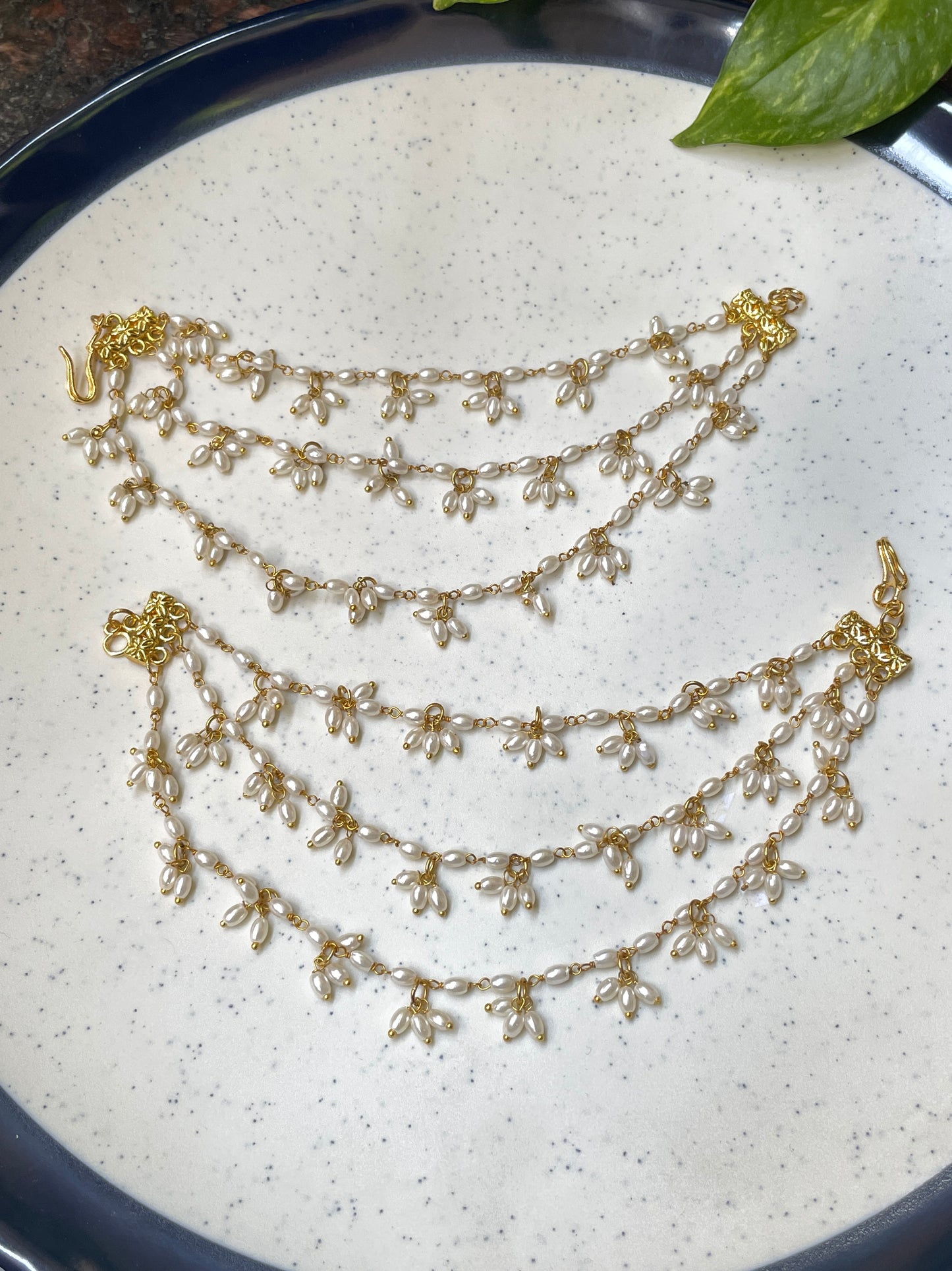 MAHI EAR CHAIN