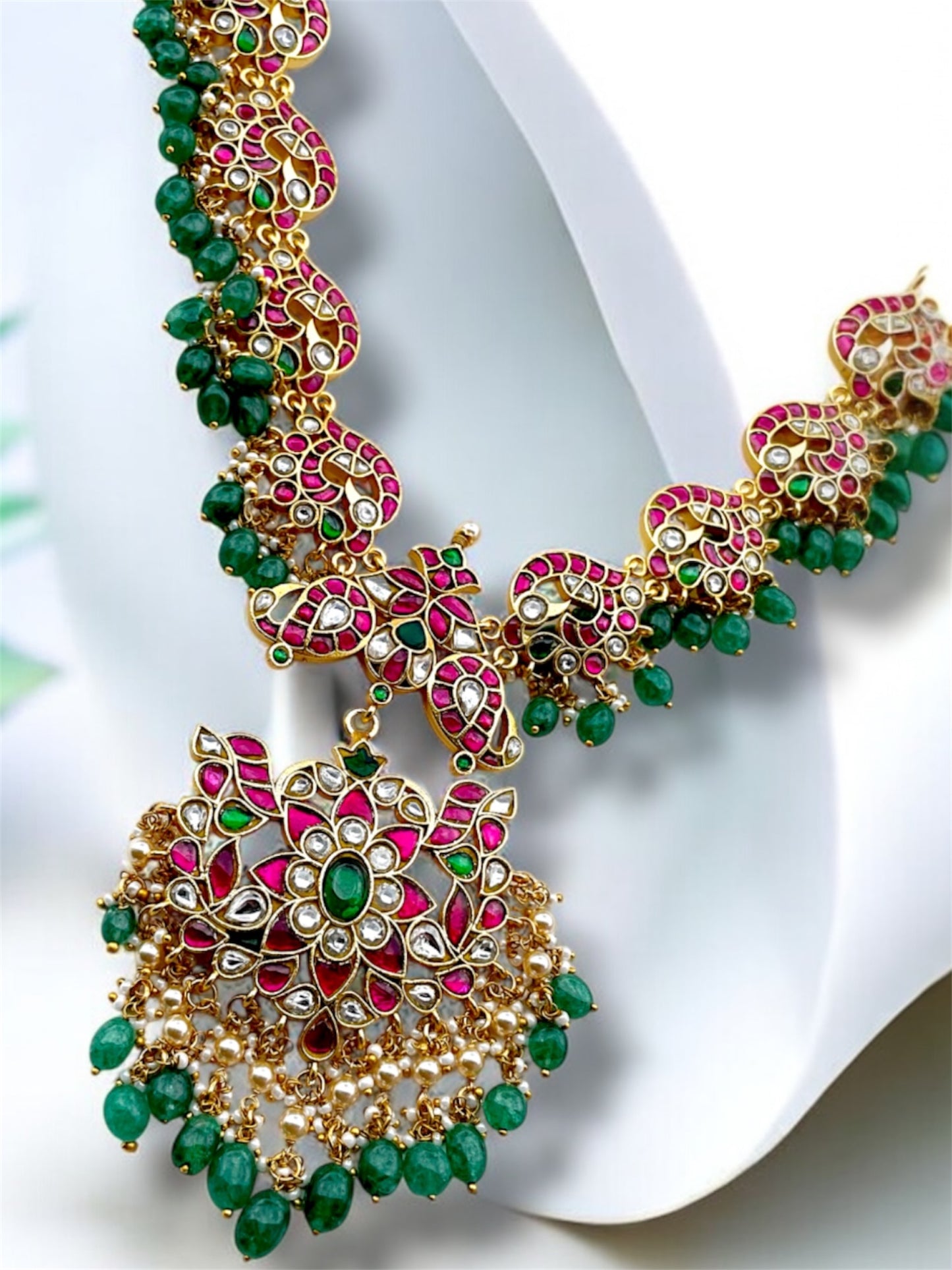 RIDRA JADAU NECKLACE