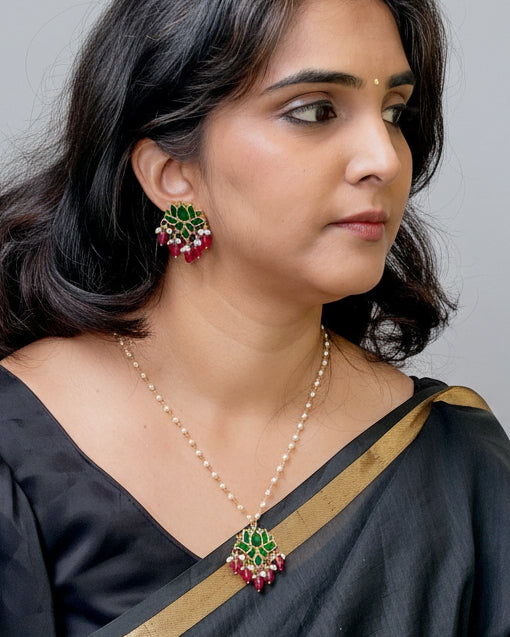 Kamala Green Necklace Set