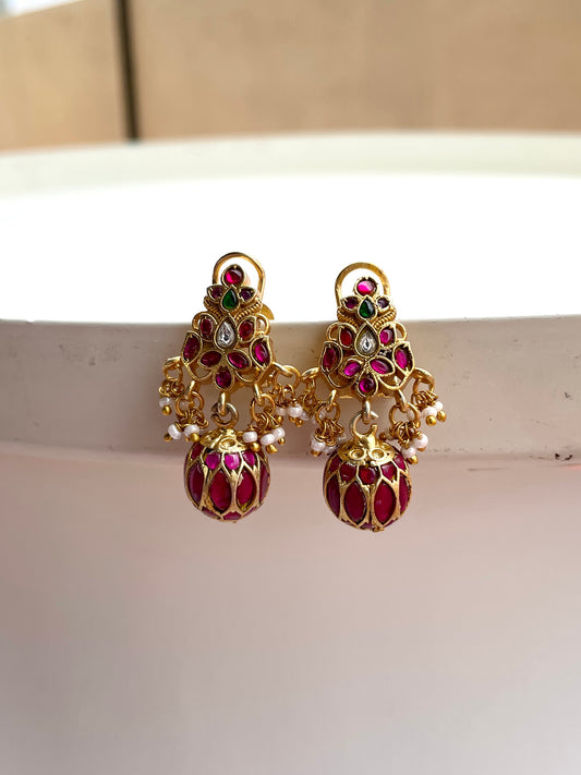 Mahathi Earring