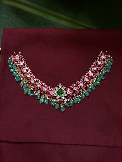 Maavi Choker Necklace