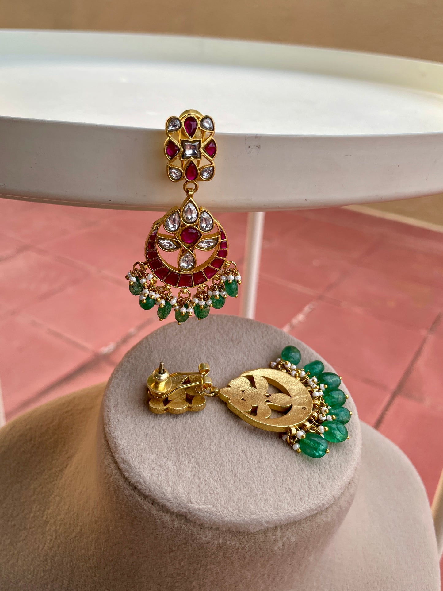 SOUPERNIKA CHANDBALI EARRING