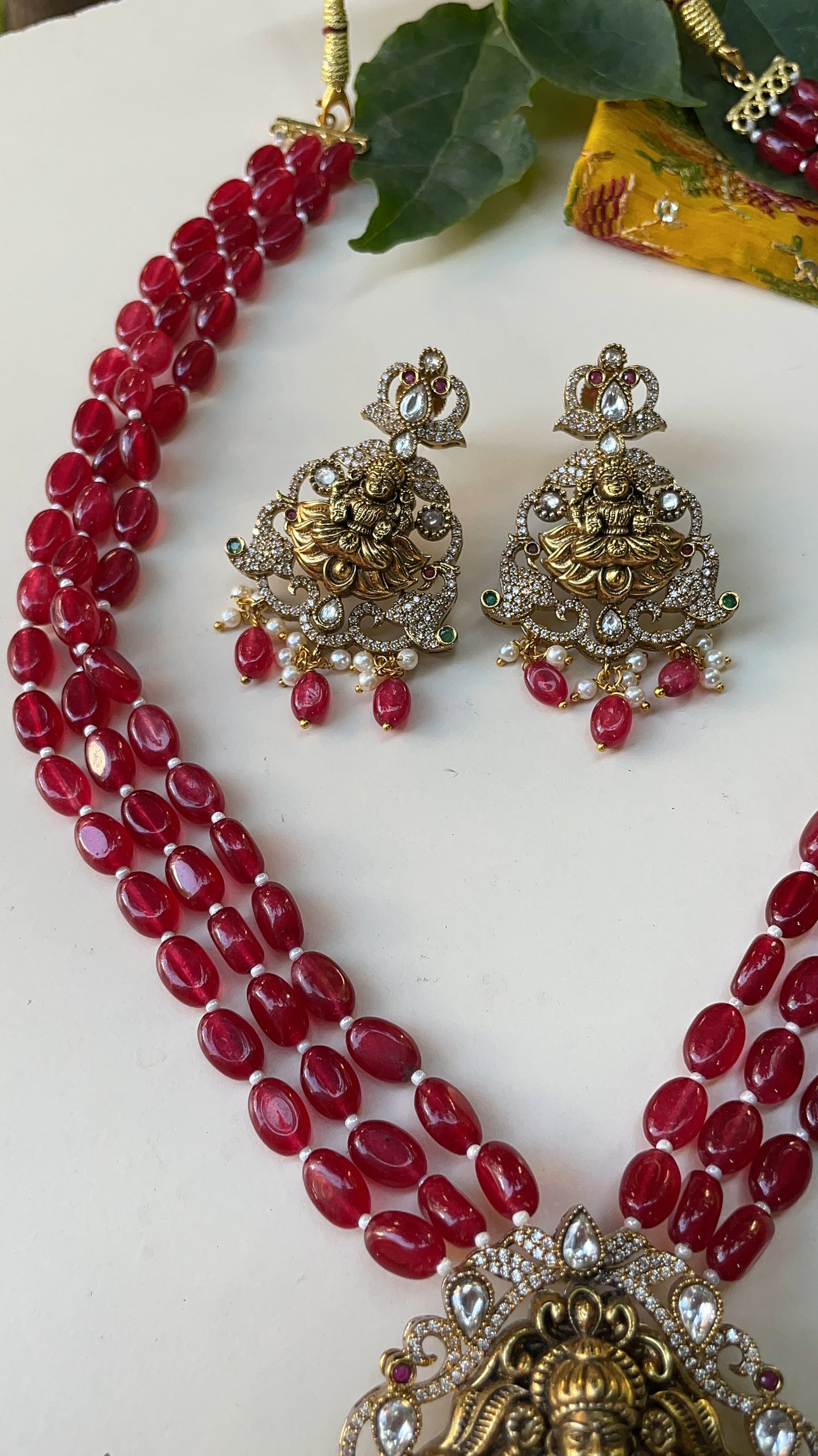 Red Victorian Long Necklace set