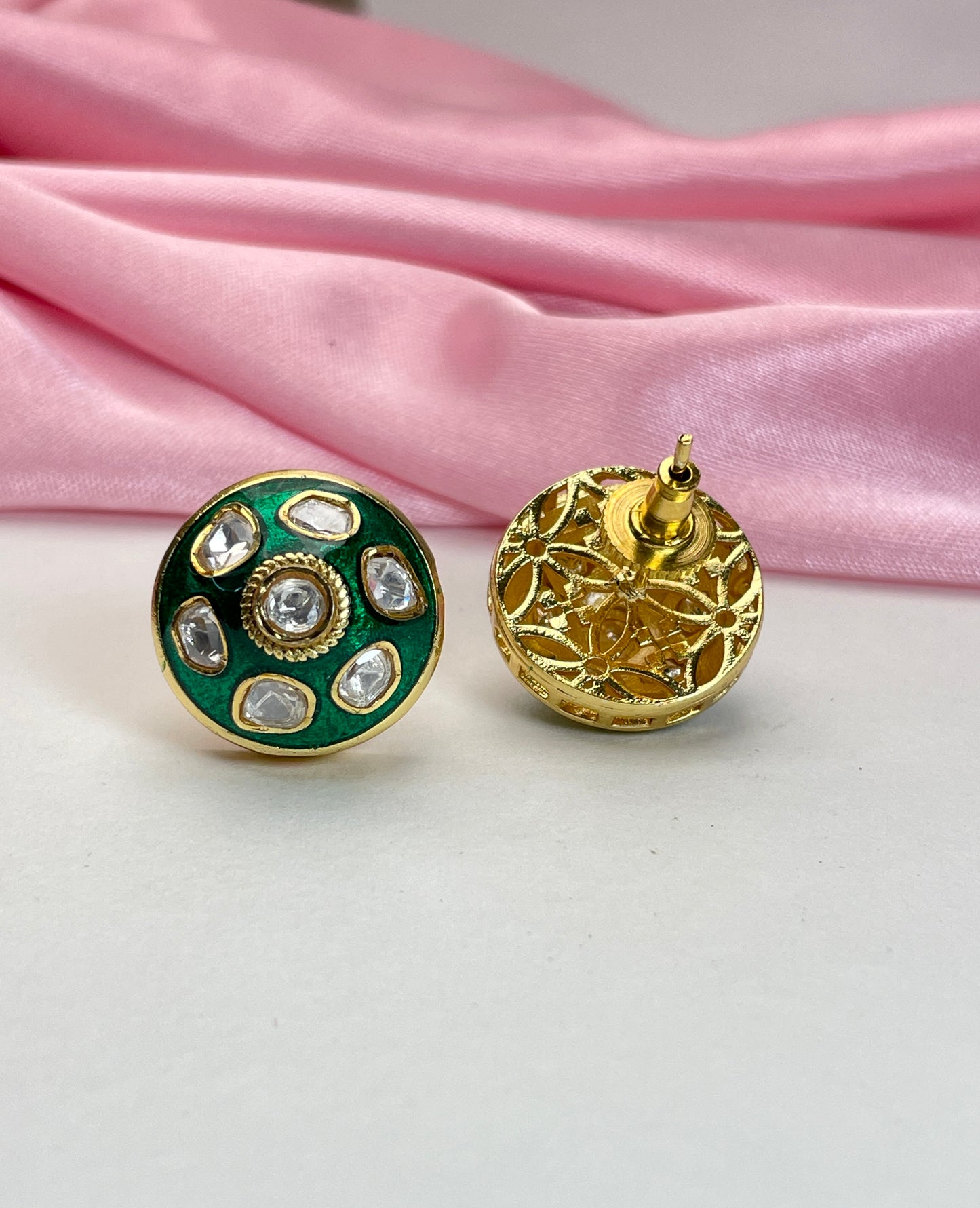 BINDU POLKI STUD EARRING