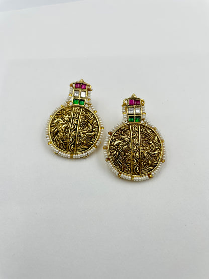 GOPIKA POLKI EARRING