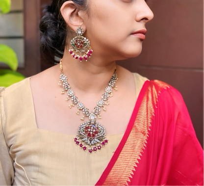 Rajani Red Victorian Necklace Set