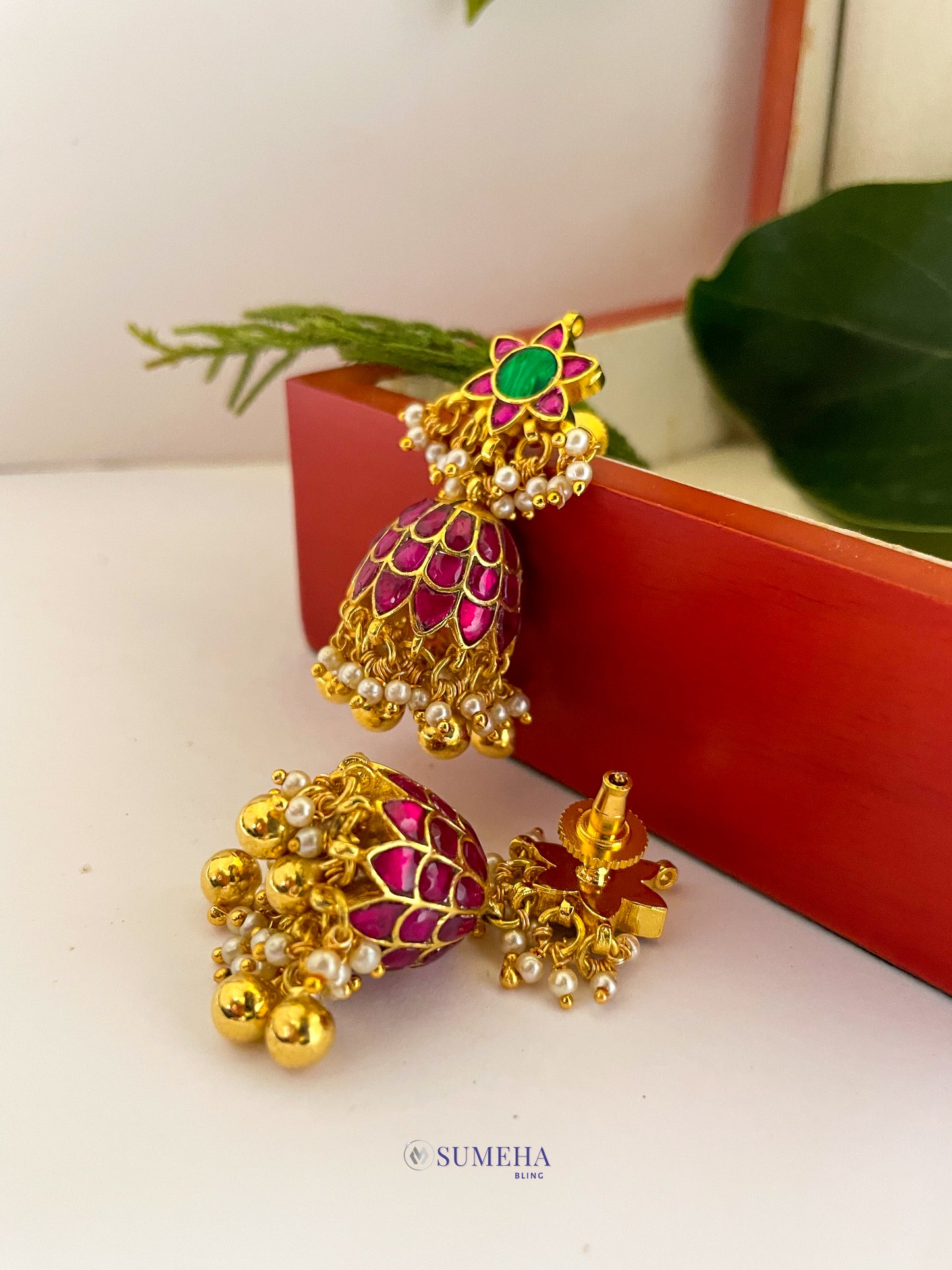 Harvi Jhumki Earring