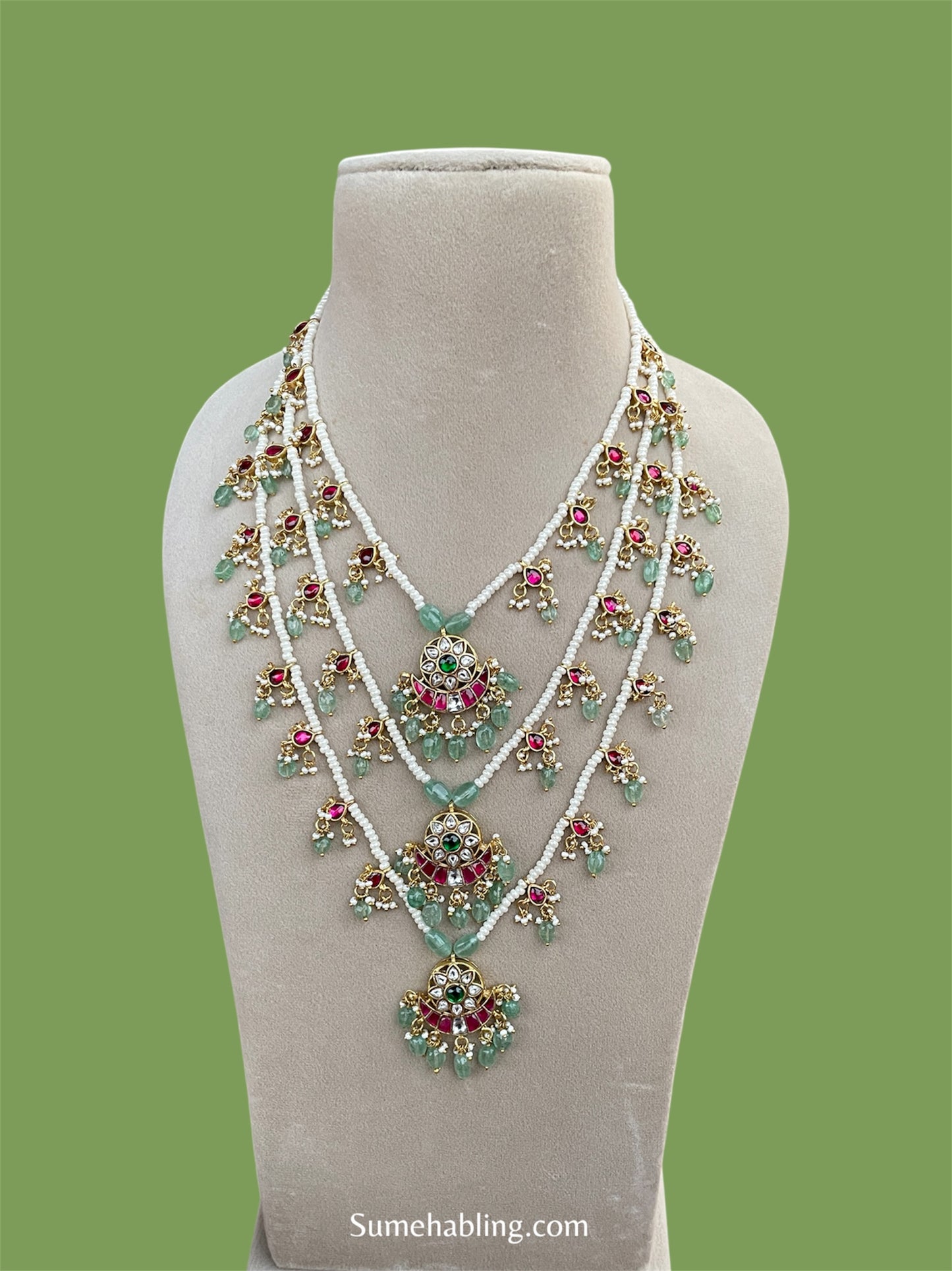 MALTI LAYER NECKLACE