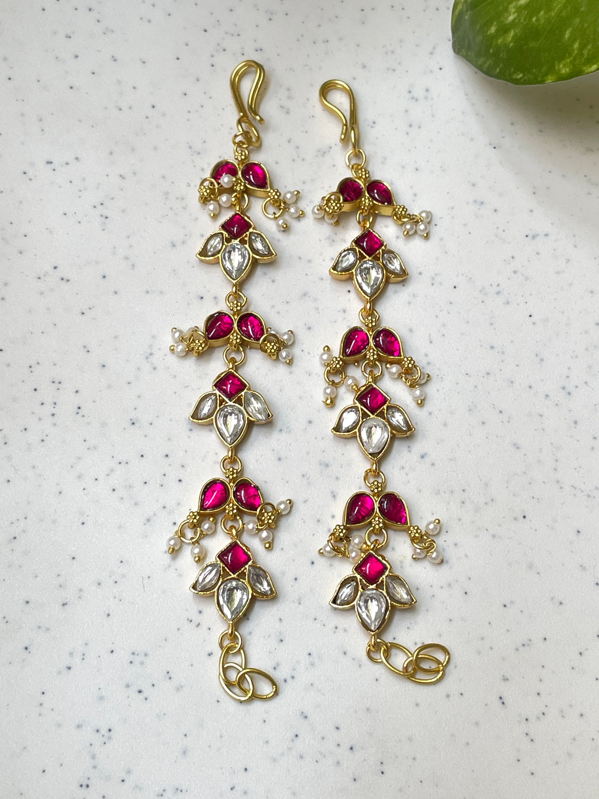 MOHINI PINK EAR CHAIN