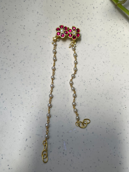 RED BUGDI WITH CHAIN