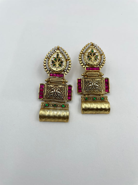 KIYA POLKI EARRING