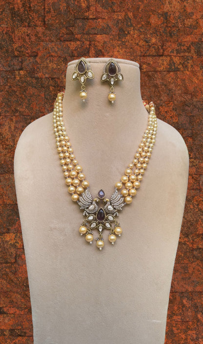 Shamitha Pearl Necklace Set