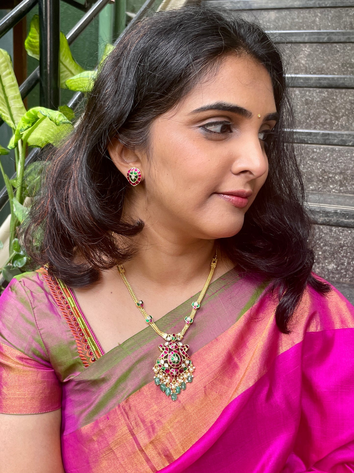 TARA COLLAR NECKLACE