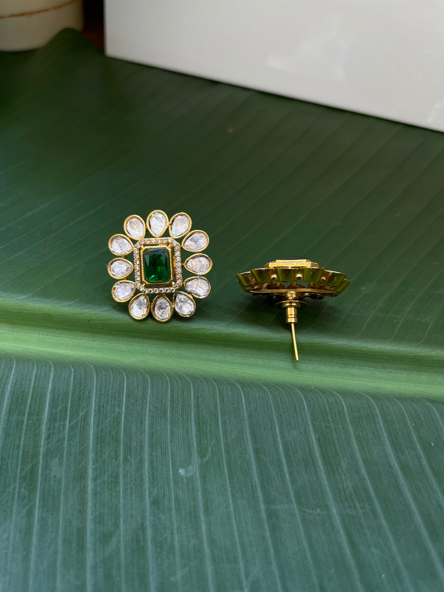 BAGIRATHI POLKI STUD EARRING