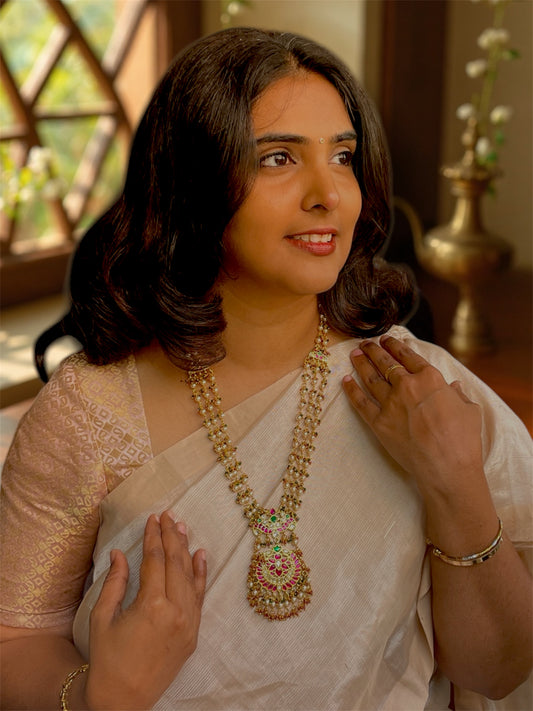 Aarvi Long Necklace