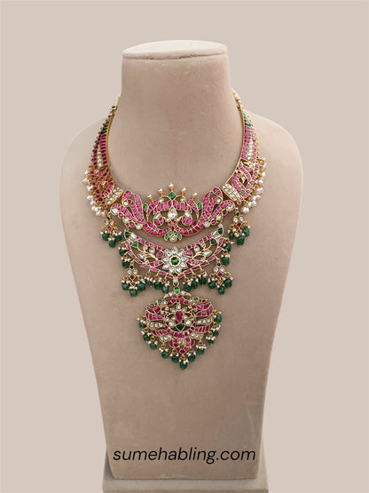 RADHYA PINK COLLAR NECKLACE