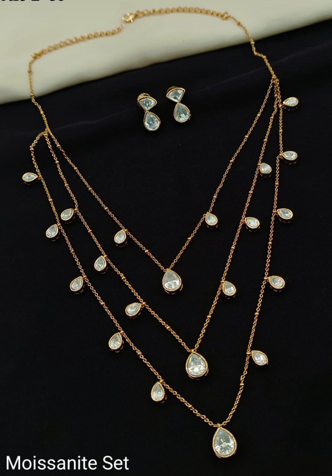 Aarya Moissannite Necklace Set