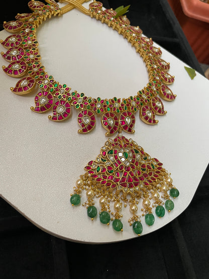 Aarvi Long Necklace