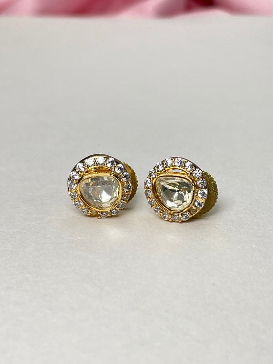 BHUVI POLKI STUD EARRING