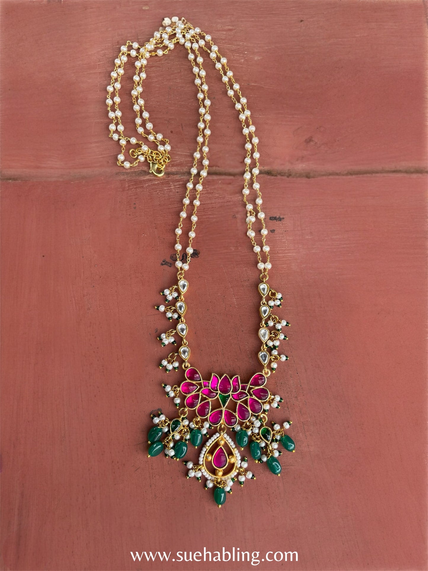 Vibshi Long necklace