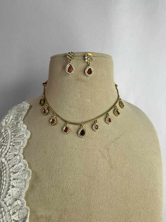 PINK SARA VICTORIAN NECKLACE SET