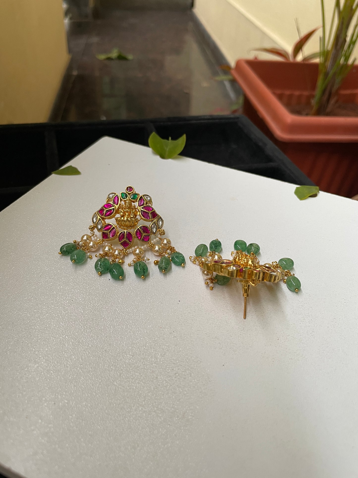 Lakshmi jadau Hasli Necklace Set