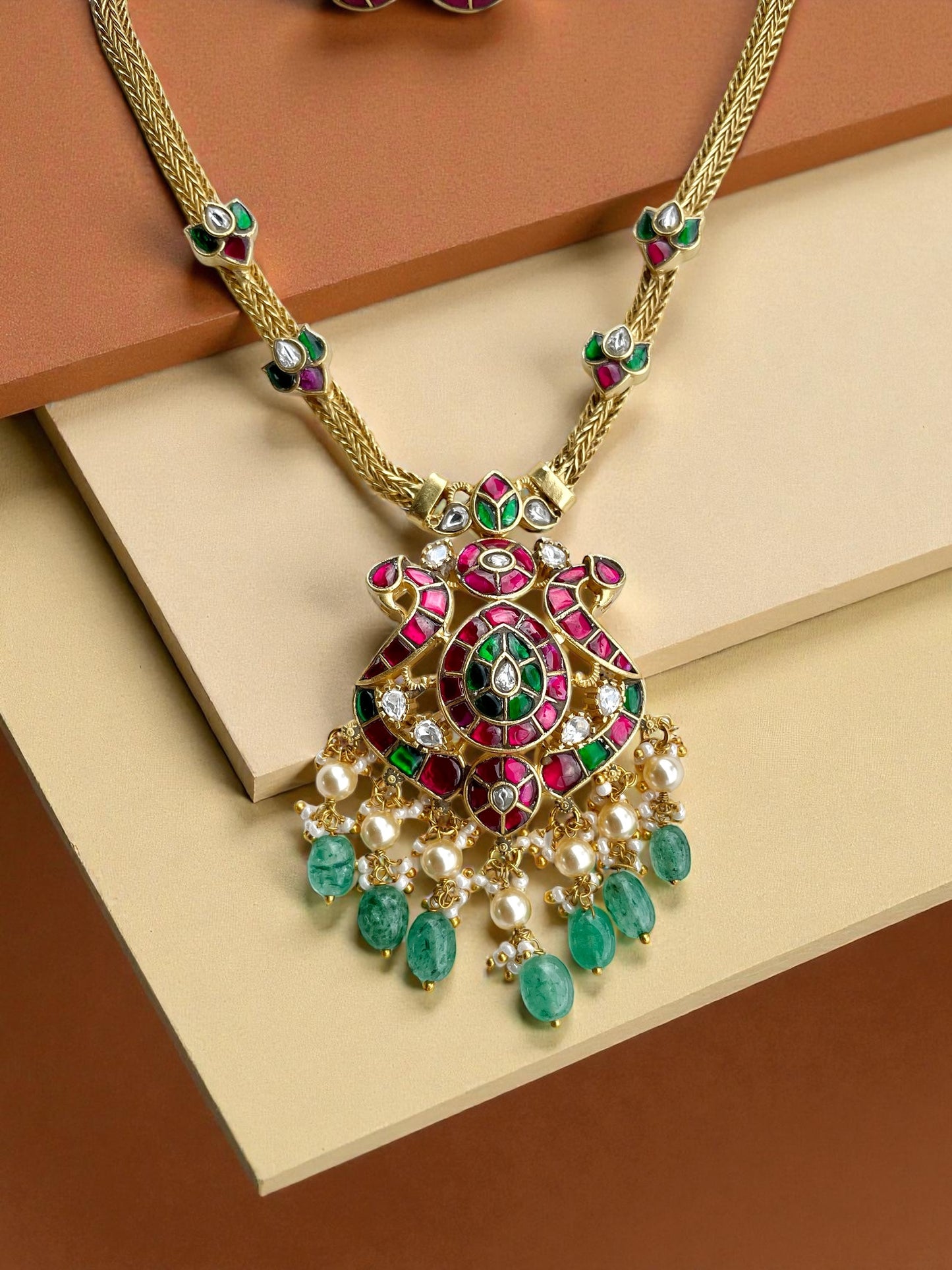 TARA COLLAR NECKLACE