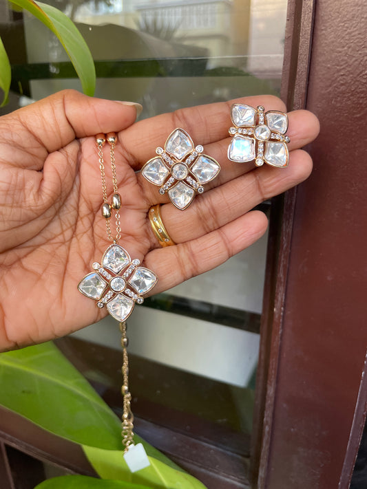 Mithali Moissannite Pendent Set