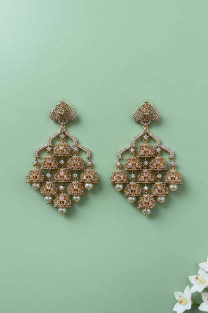 Ria Wite Chandbali Earring