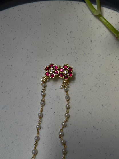 RED BUGDI WITH CHAIN