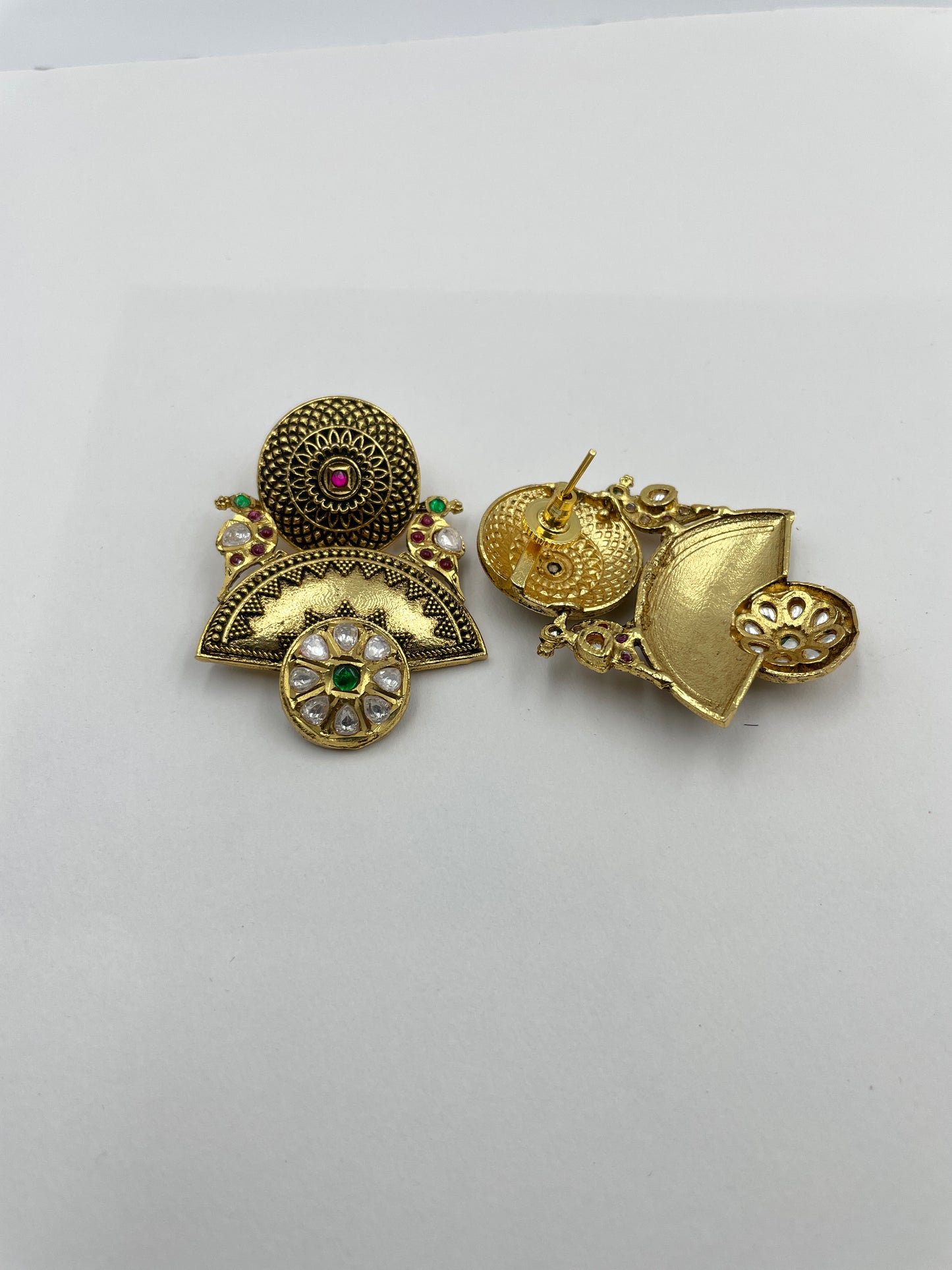 PIHU POLKI EARRING