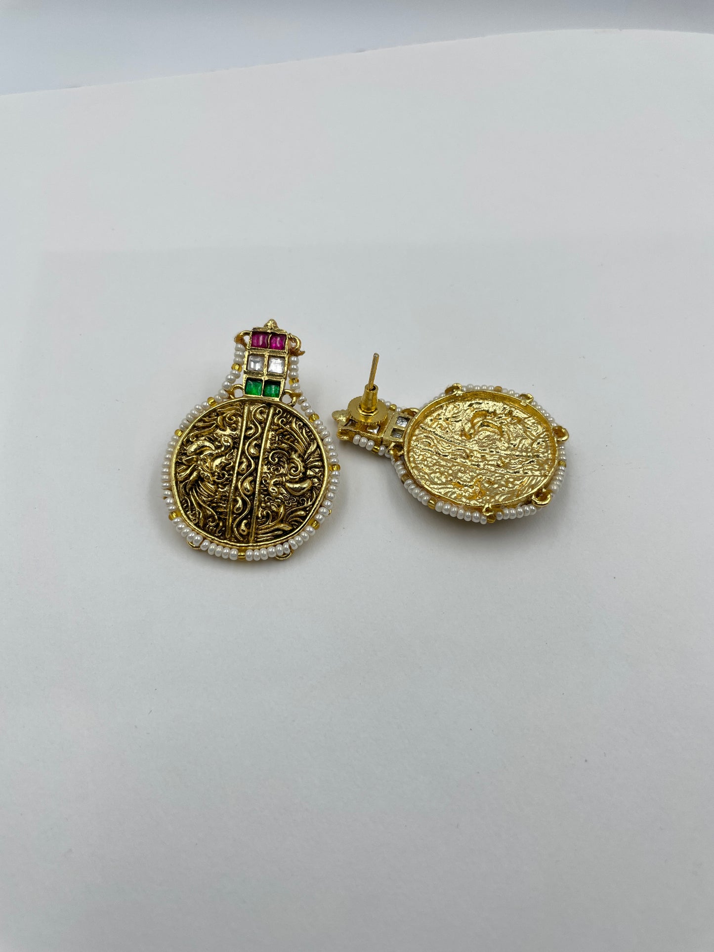 GOPIKA POLKI EARRING