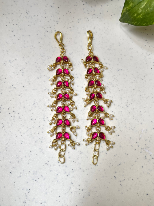 SARALA PINK EAR CHAIN