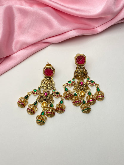 ROSE POLKI EARRING