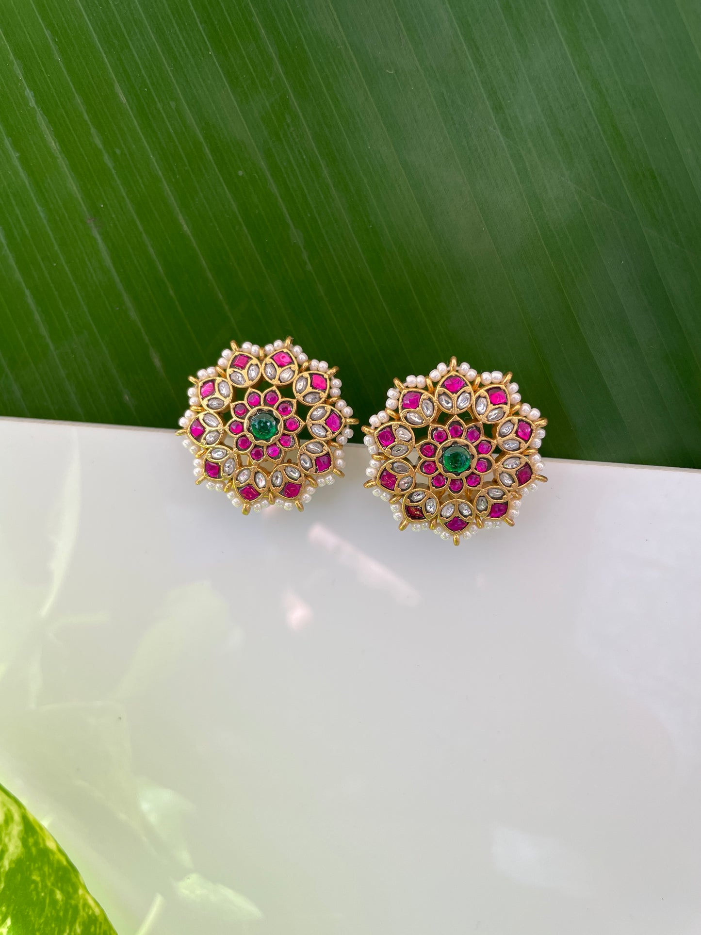 GANGA JADAU STUD EARRING