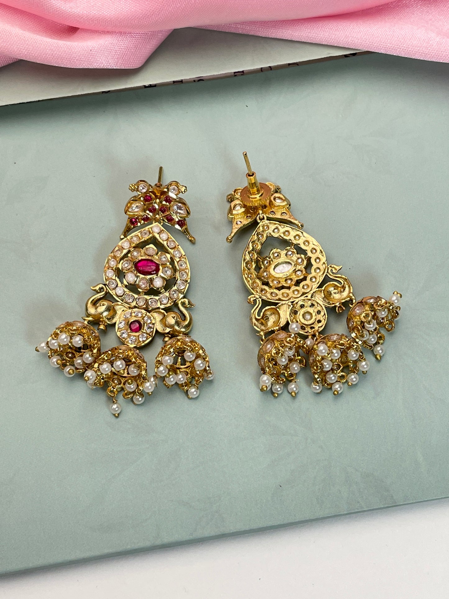 KARISMA POLKI EARRING