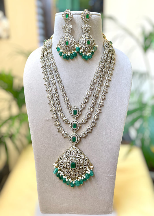 Rihanna Victorian Necklace set