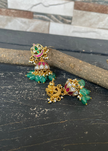 Aarna Jhumki Earring