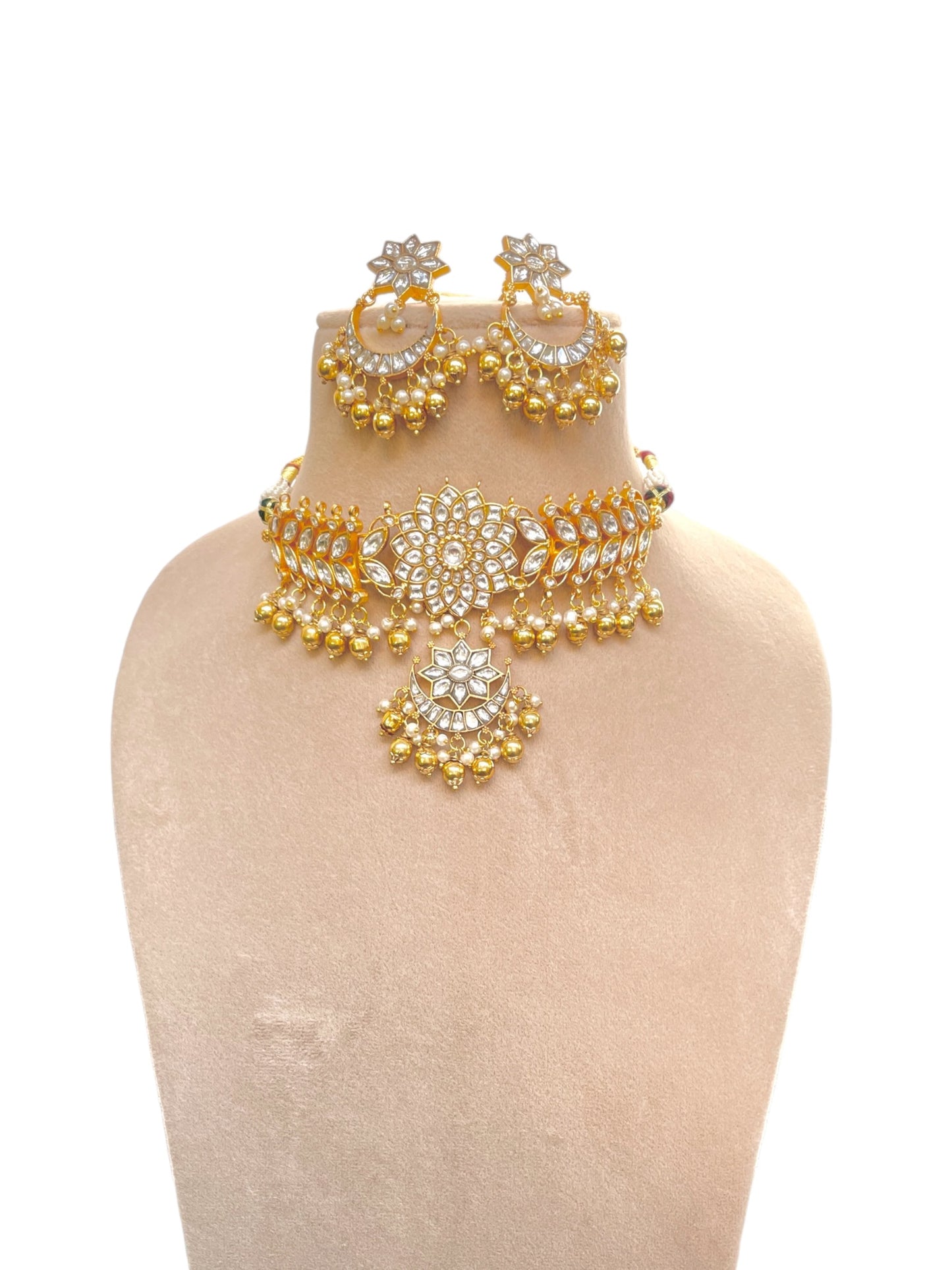 Banu Choker Necklace Set