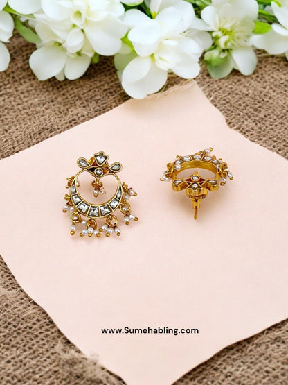 Aanadita Chandbali Earrings