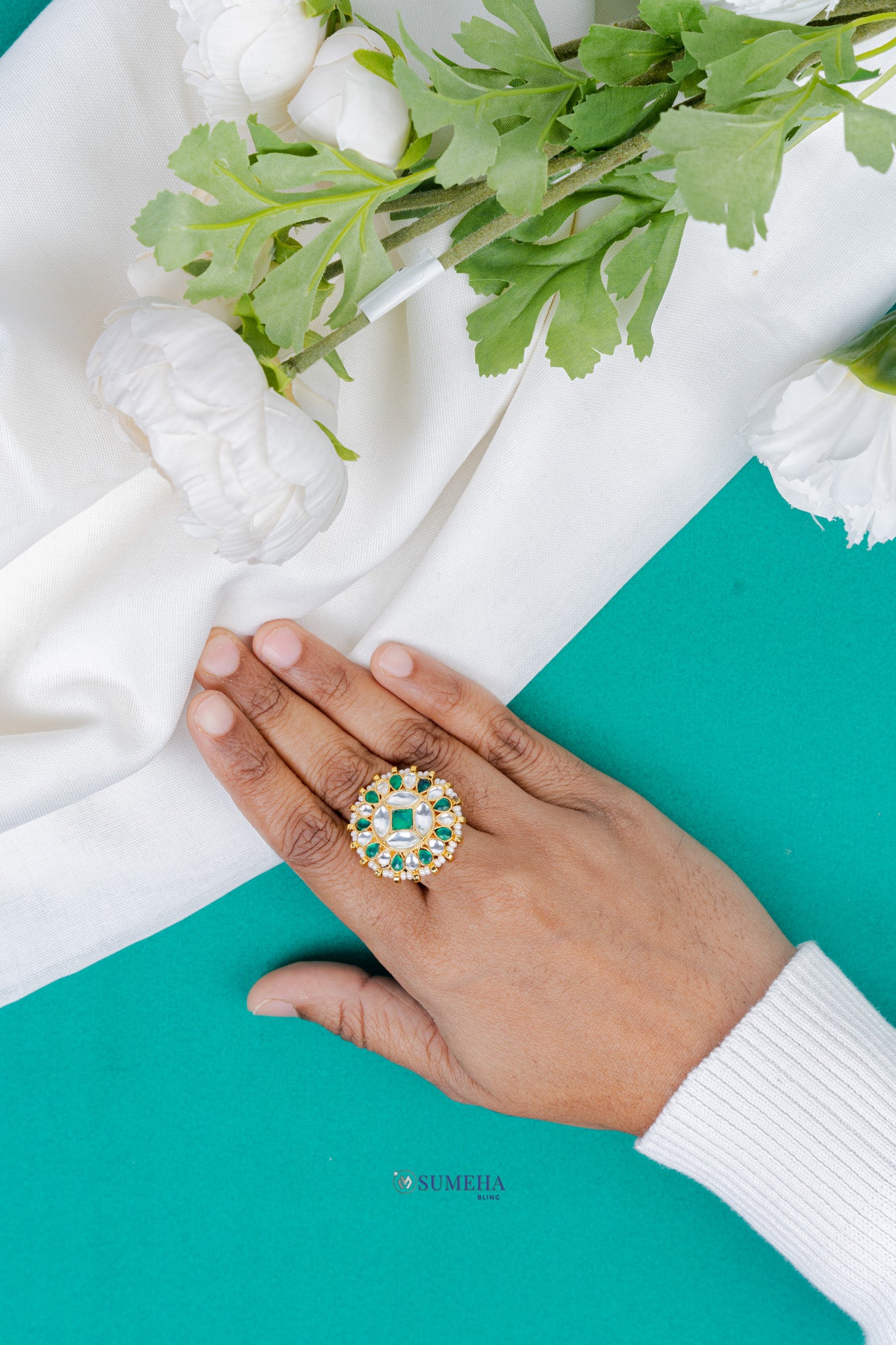 Roja Green Adjustable Ring